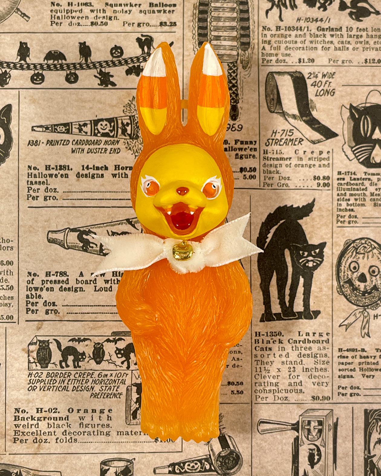 Ornament Candy Corn Bunny (Fang)