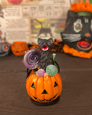 Scarily Cat Jack-o’-Lantern (E)
