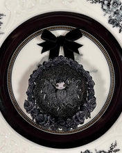 Load image into Gallery viewer, Bat Mini Faux Cake (G) Flat