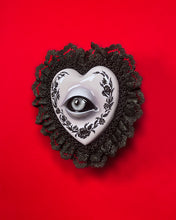Load image into Gallery viewer, Lovers Eye Brooch (C)